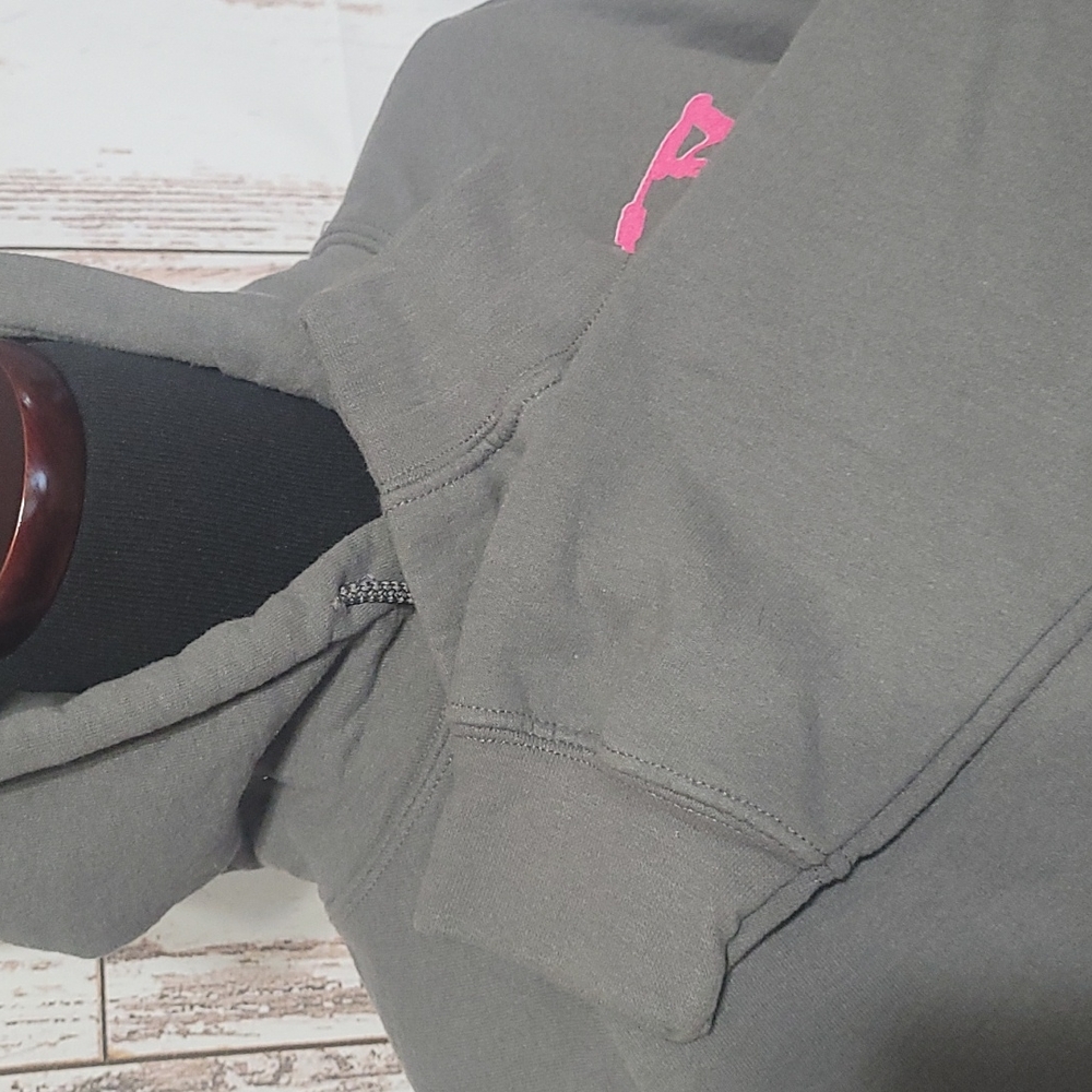 Shoot like a Girl Hoodie - Picture 4 of 4